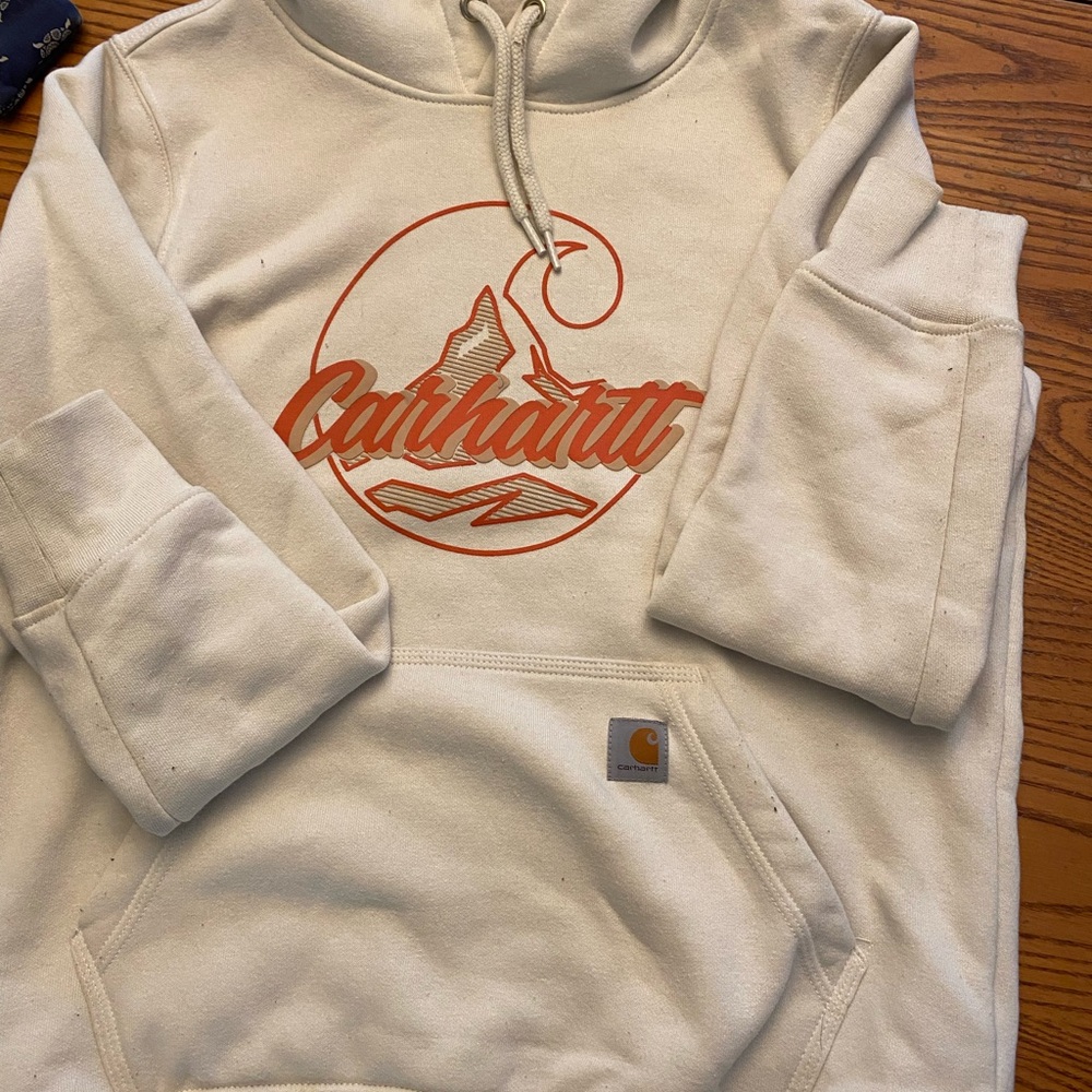 Women’s carhartt sweatshirt